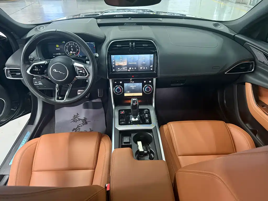 Jaguar XEL — миниатюра 5
