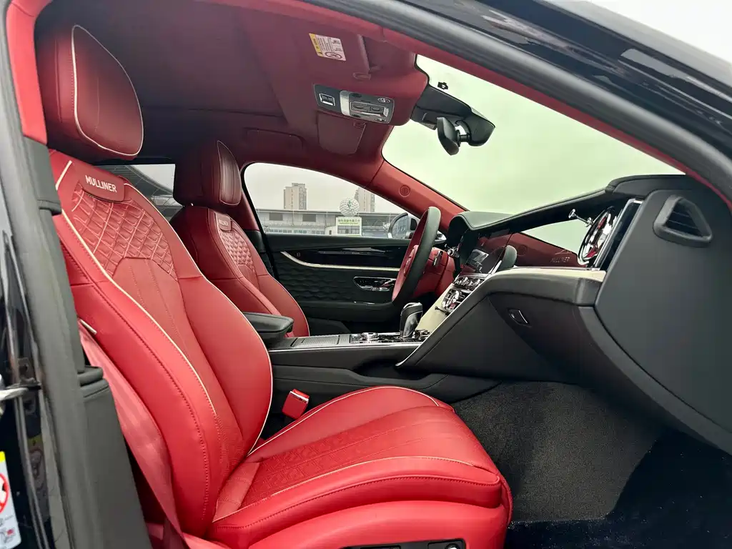 Bentley Flying Spur PHEV — миниатюра 9