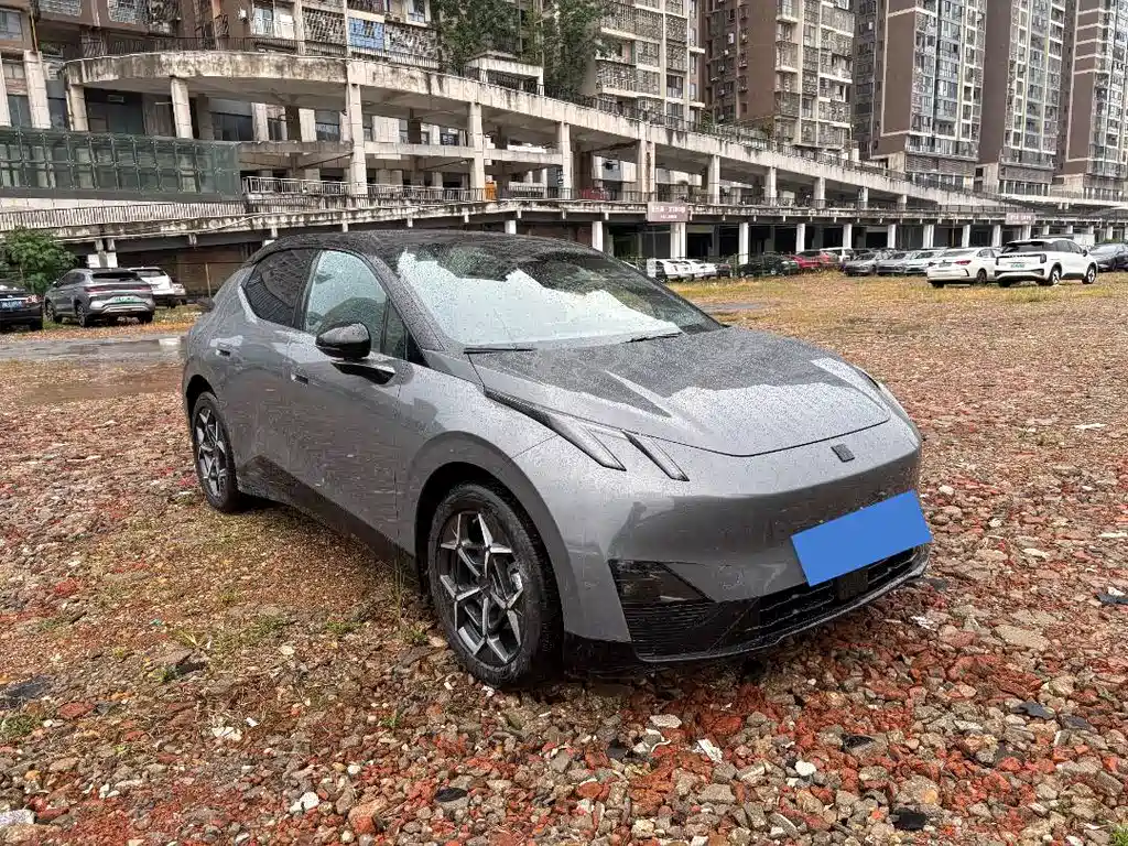 Lynk & Co Z20 — миниатюра 3