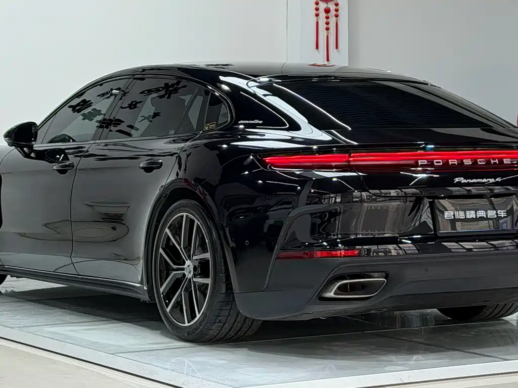 Porsche Panamera — миниатюра 4