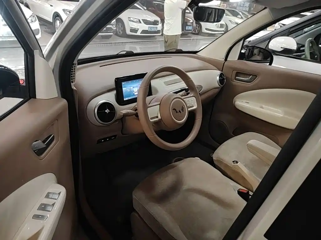 Wuling MINIEV — миниатюра 15