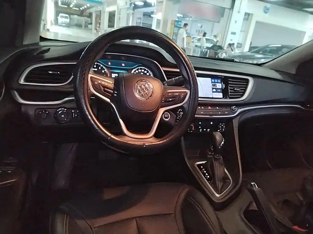 Buick Excelle — миниатюра 11