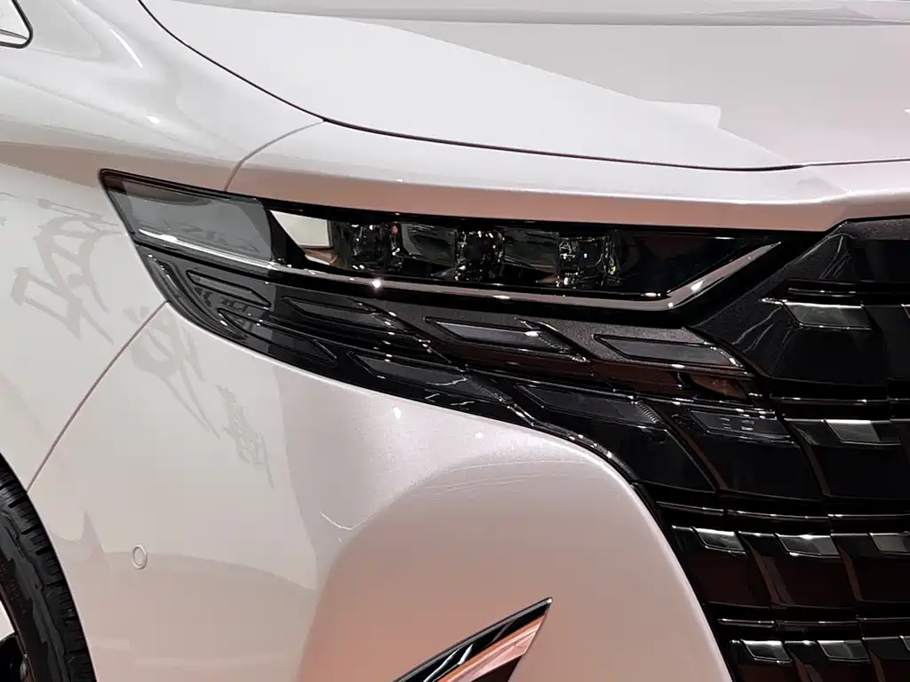 Toyota Alphard 2024 2.5L Premium