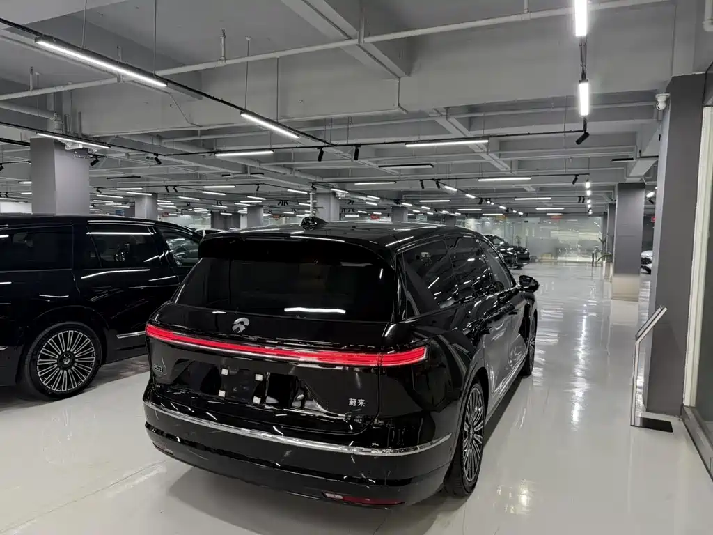 NIO ES8 2026 мест Executive Luxury