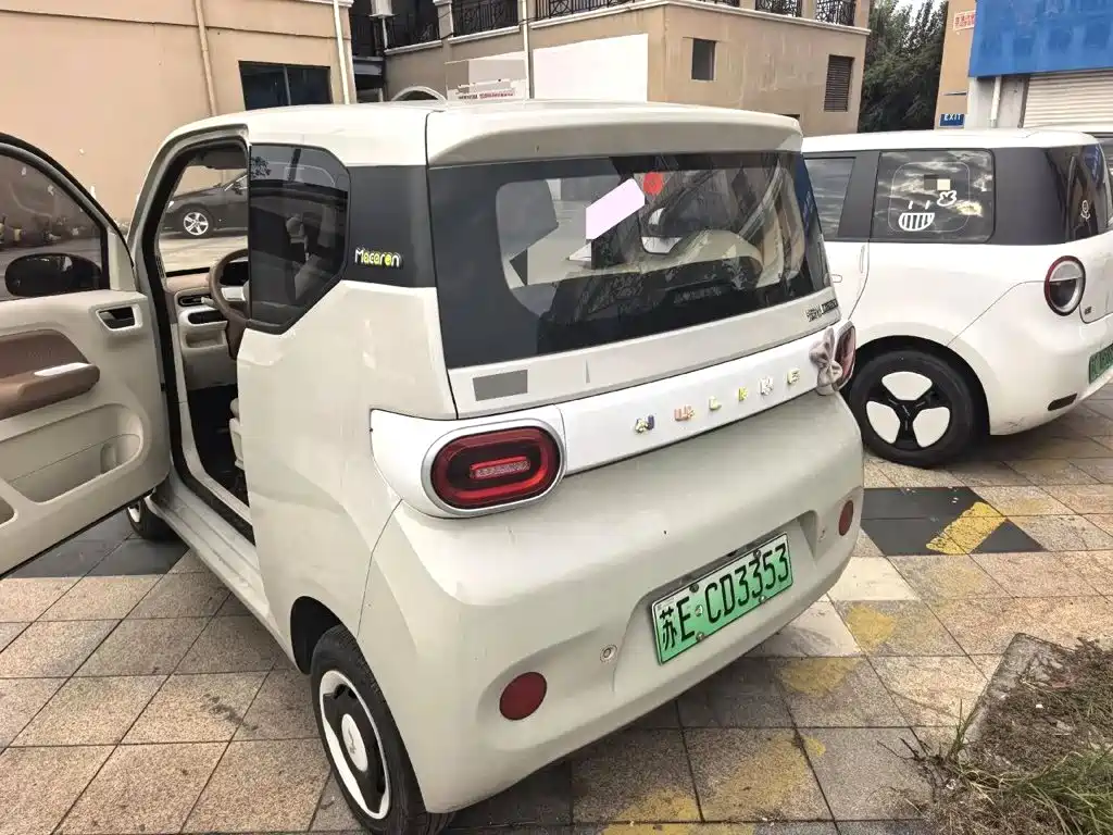 Wuling MINIEV — миниатюра 2