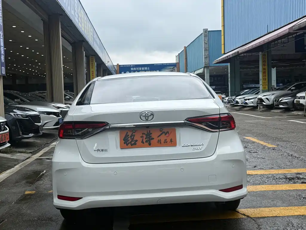 Toyota Corolla — миниатюра 5