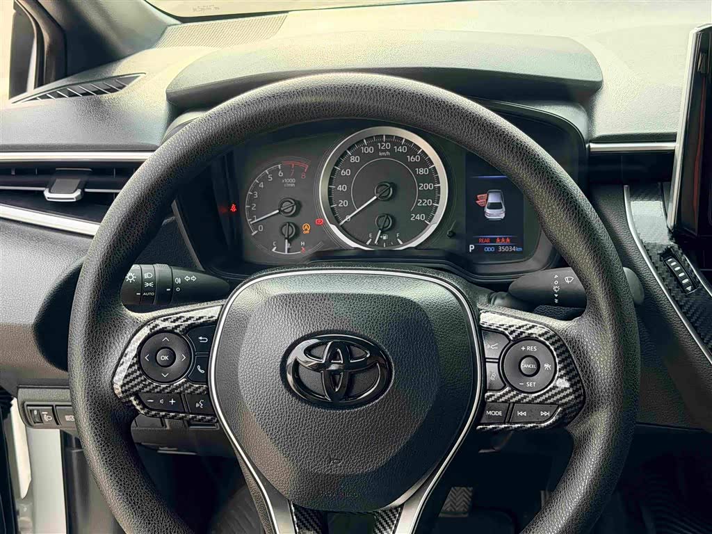 Toyota Levin 1.2 л 2023 г. Белый, пробег 35000 км