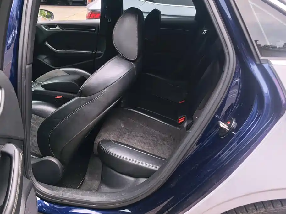 Audi S3 — миниатюра 11