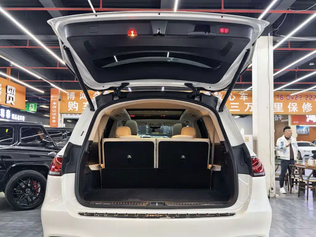 Mercedes-Benz GLS — миниатюра 14