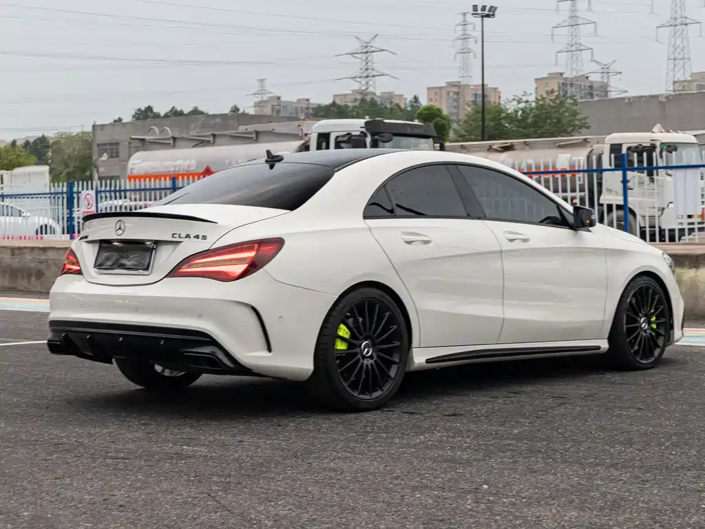 Mercedes-Benz CLA AMG — миниатюра 3
