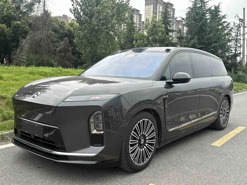 NIO ES8 2026 мест Executive Luxury