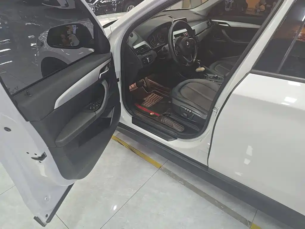 BMW X1 — миниатюра 16