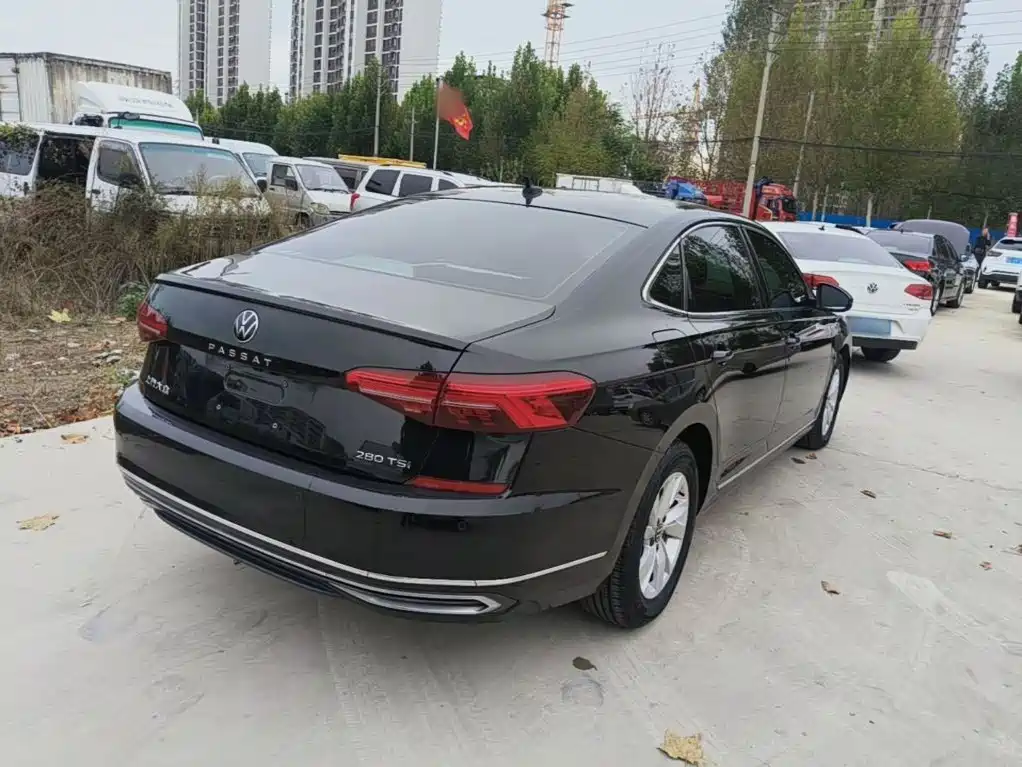 Volkswagen Passat — миниатюра 7