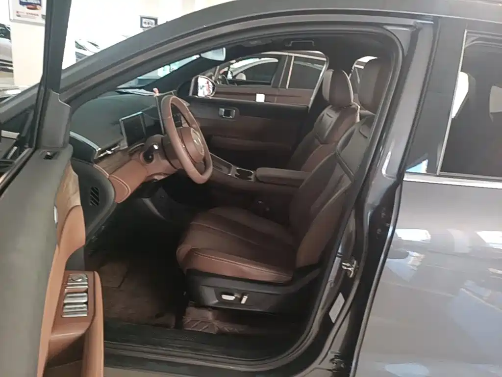 Wuling Xingguang S — миниатюра 15