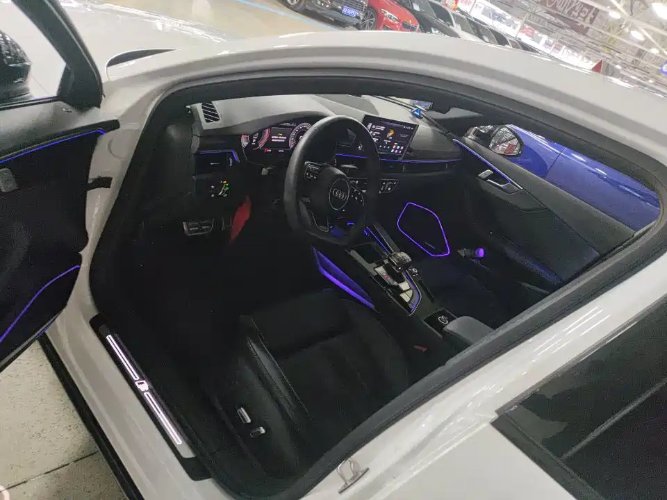 Audi A4L — миниатюра 5