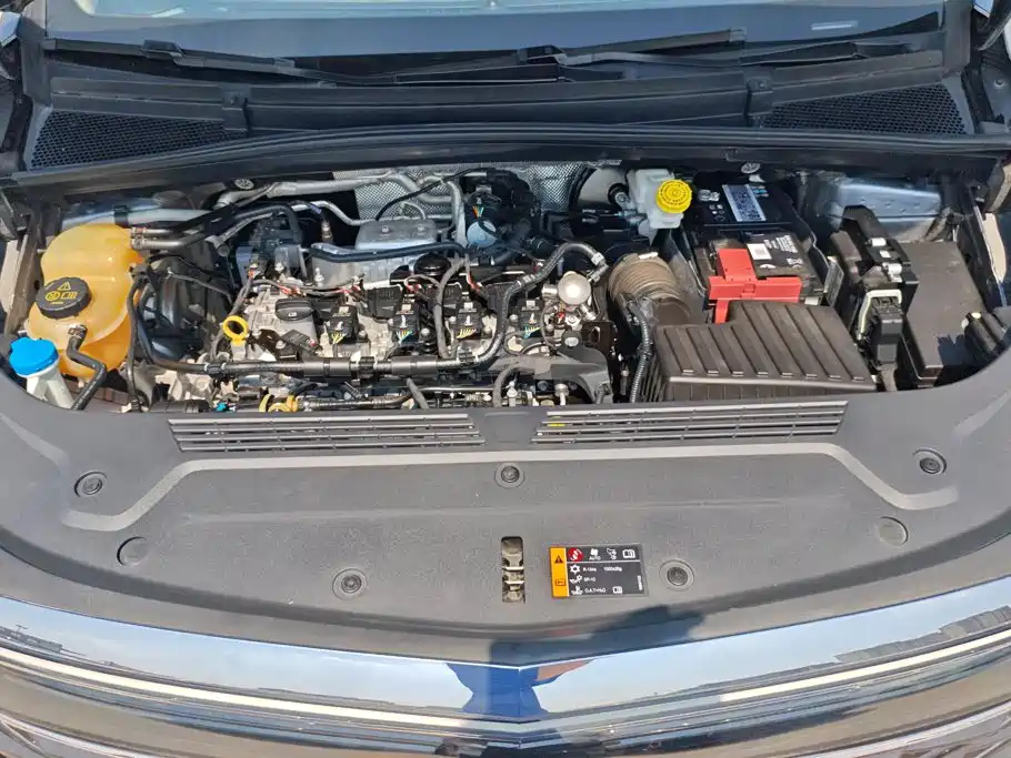 Roewe iMAX8 — миниатюра 10