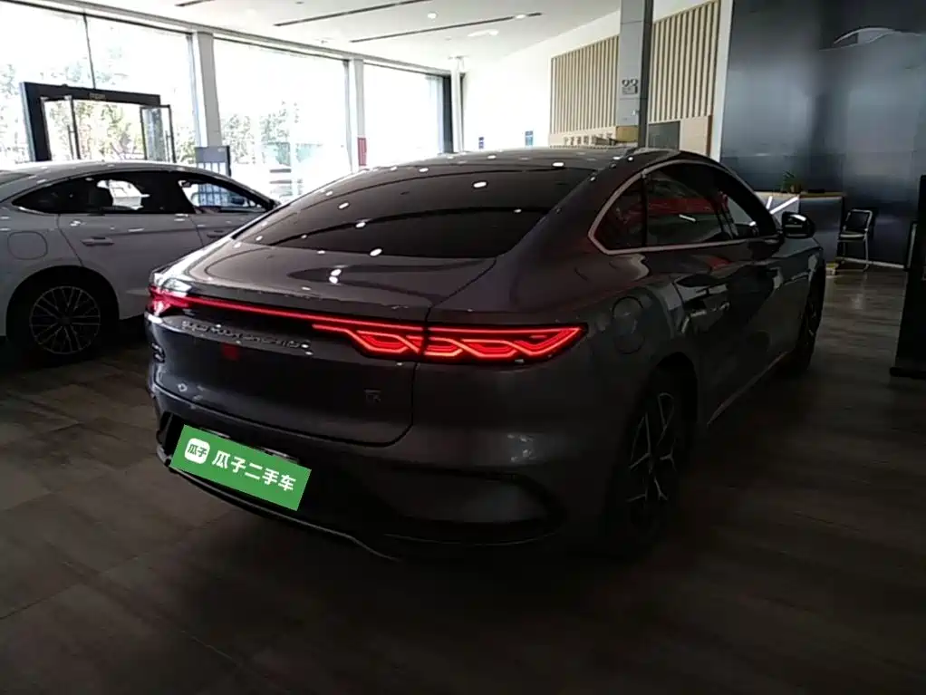 BYD Han — миниатюра 7
