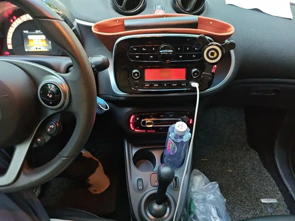 smart Smart Fortwo — миниатюра 6