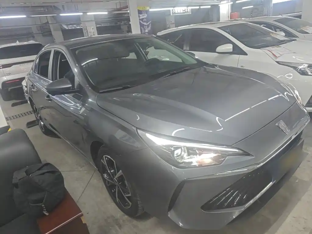 Roewe i5 — миниатюра 4