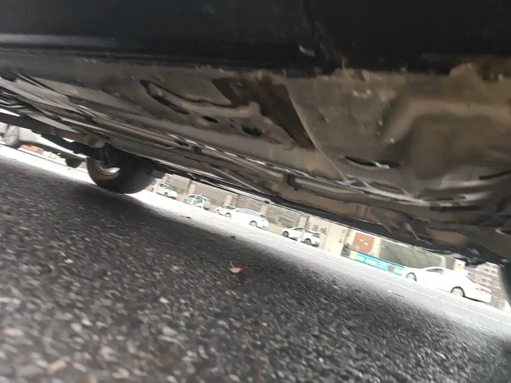 Cadillac XT4 — миниатюра 16