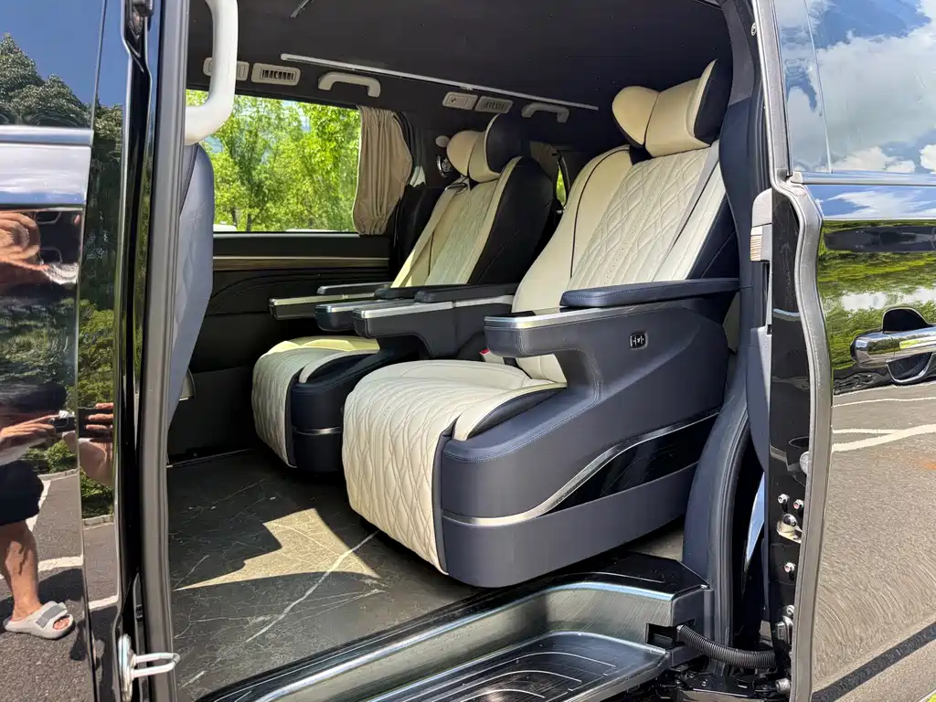 GAC Motor Trumpchi M8 — миниатюра 5
