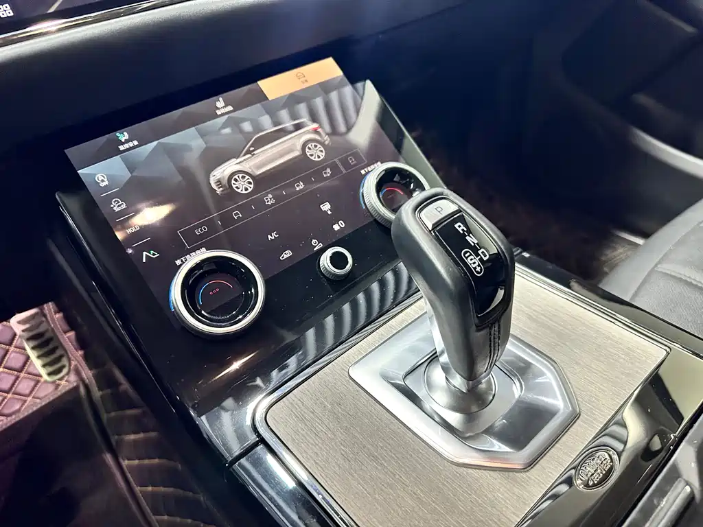Land Rover Evoque — миниатюра 7