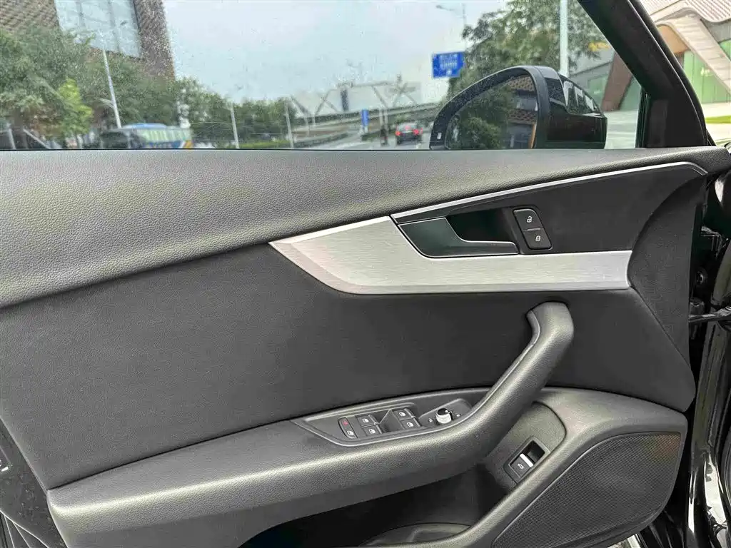 Audi A4L — миниатюра 17
