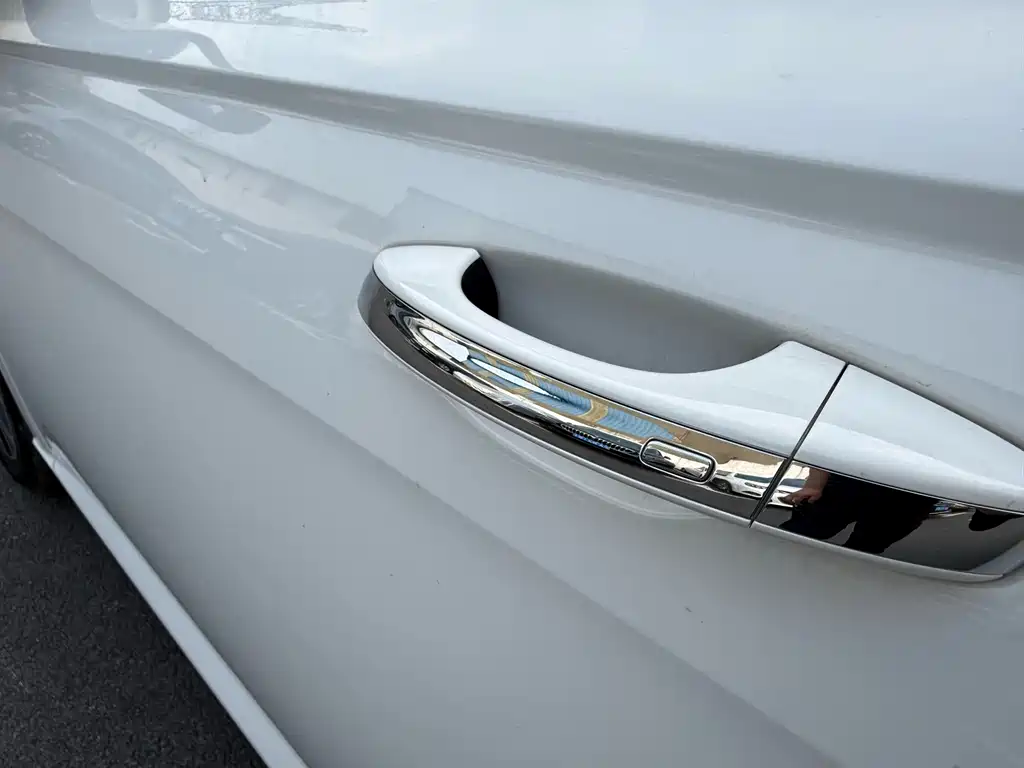 Volkswagen Lavida — миниатюра 7