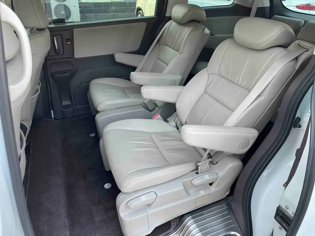 Honda Odyssey — миниатюра 6