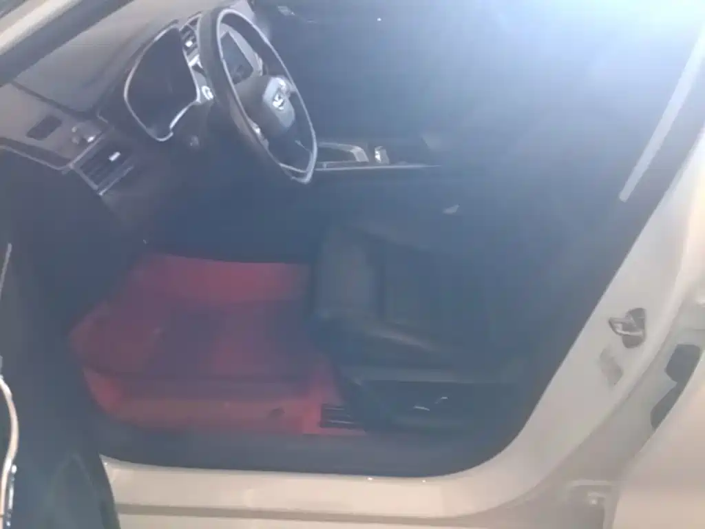 Geely Binrui — миниатюра 15