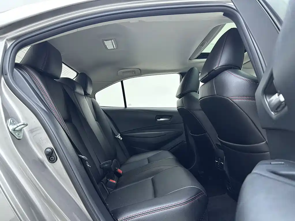 Toyota Corolla — миниатюра 10