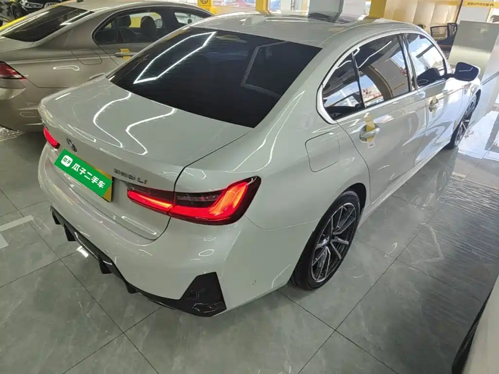 BMW 3 Series — миниатюра 7