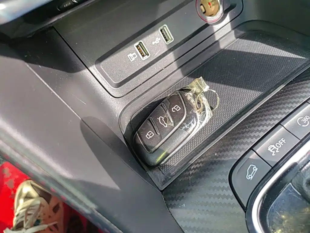 MG ZS — миниатюра 9