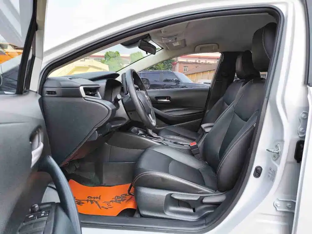 Toyota Corolla — миниатюра 7