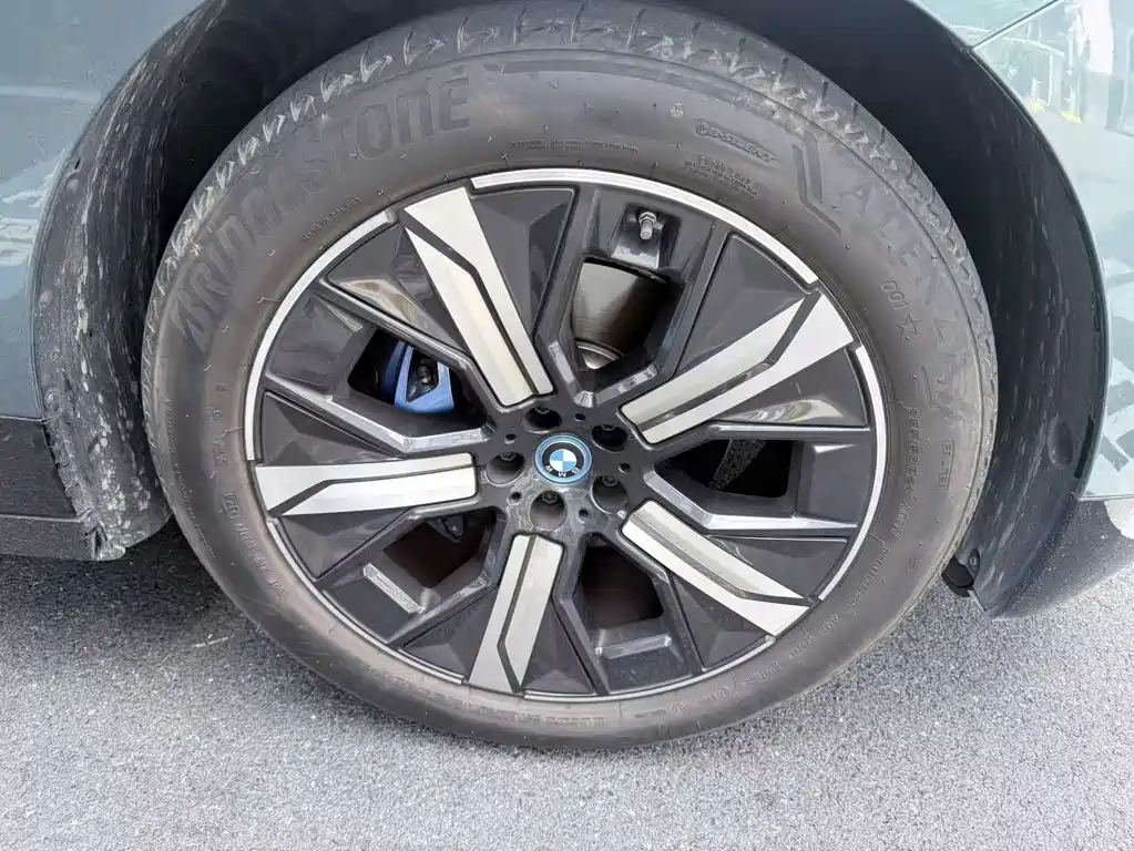 BMW iX — миниатюра 5