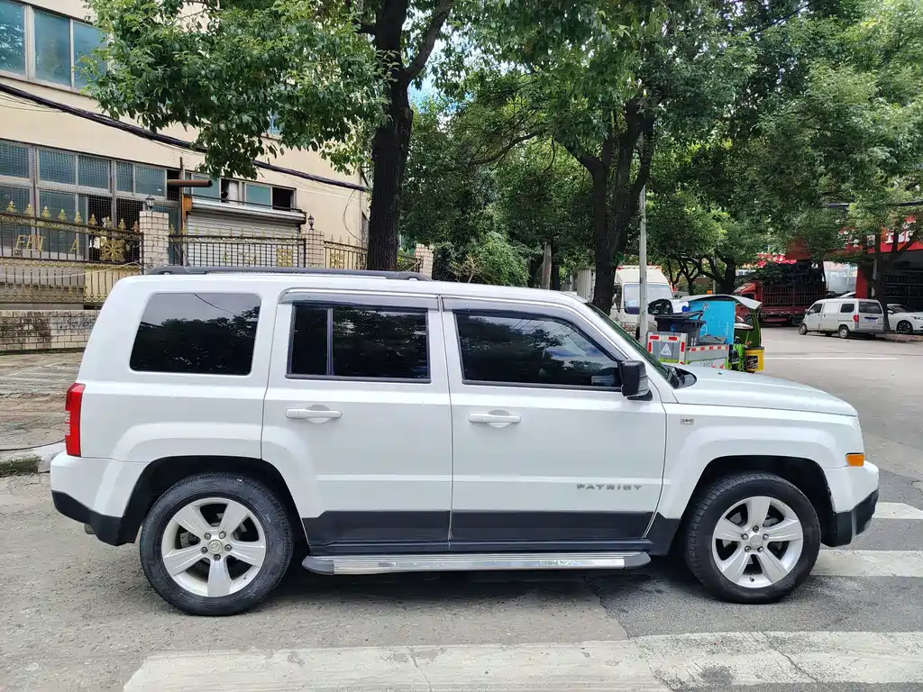 Jeep Patriot — миниатюра 9
