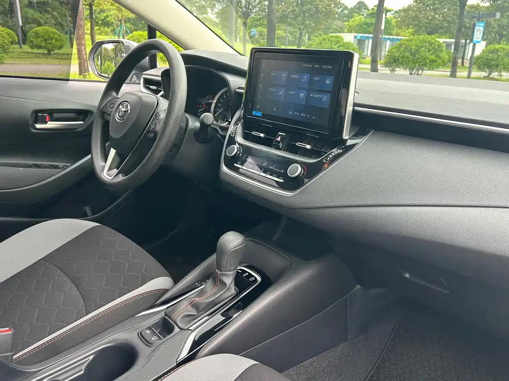 Toyota Corolla — миниатюра 15