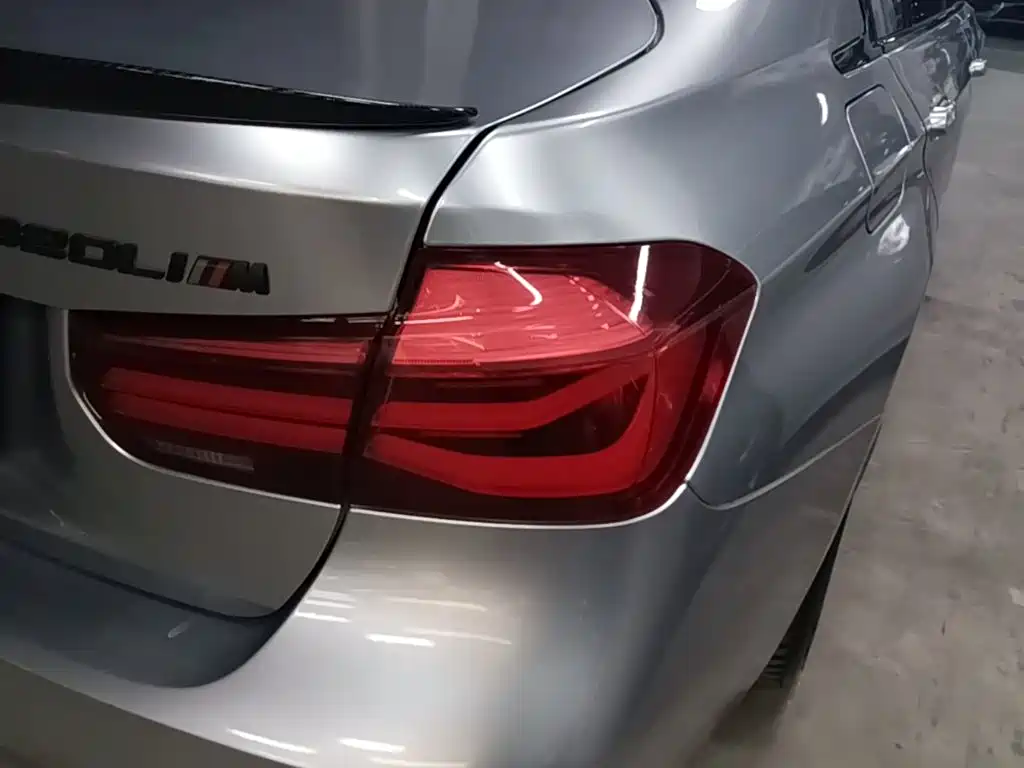 BMW 3 Series — миниатюра 8