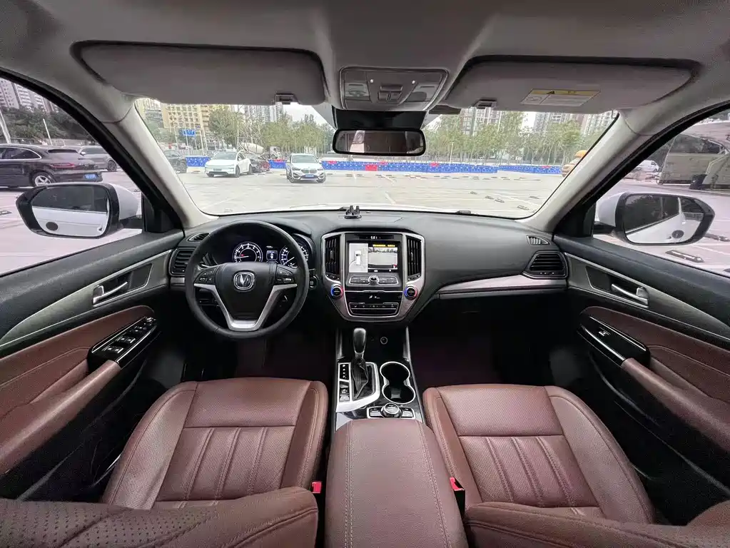 Changan CS95 — миниатюра 5