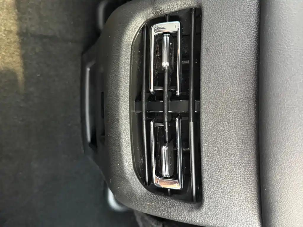 Haval M6 — миниатюра 11