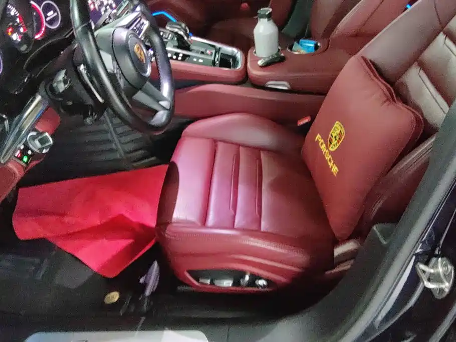 Porsche Panamera — миниатюра 9