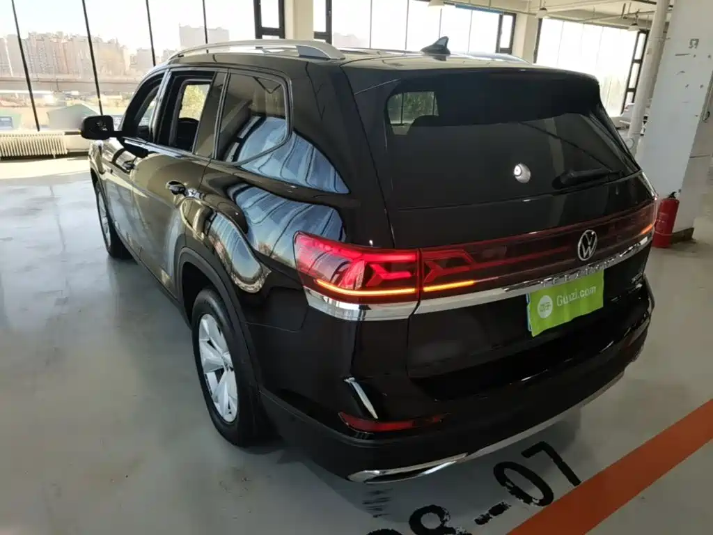 Volkswagen Teramont — миниатюра 5