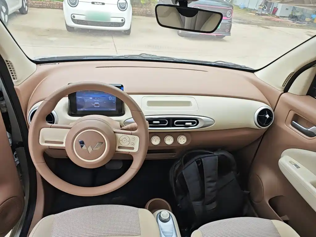 Wuling MINIEV — миниатюра 10