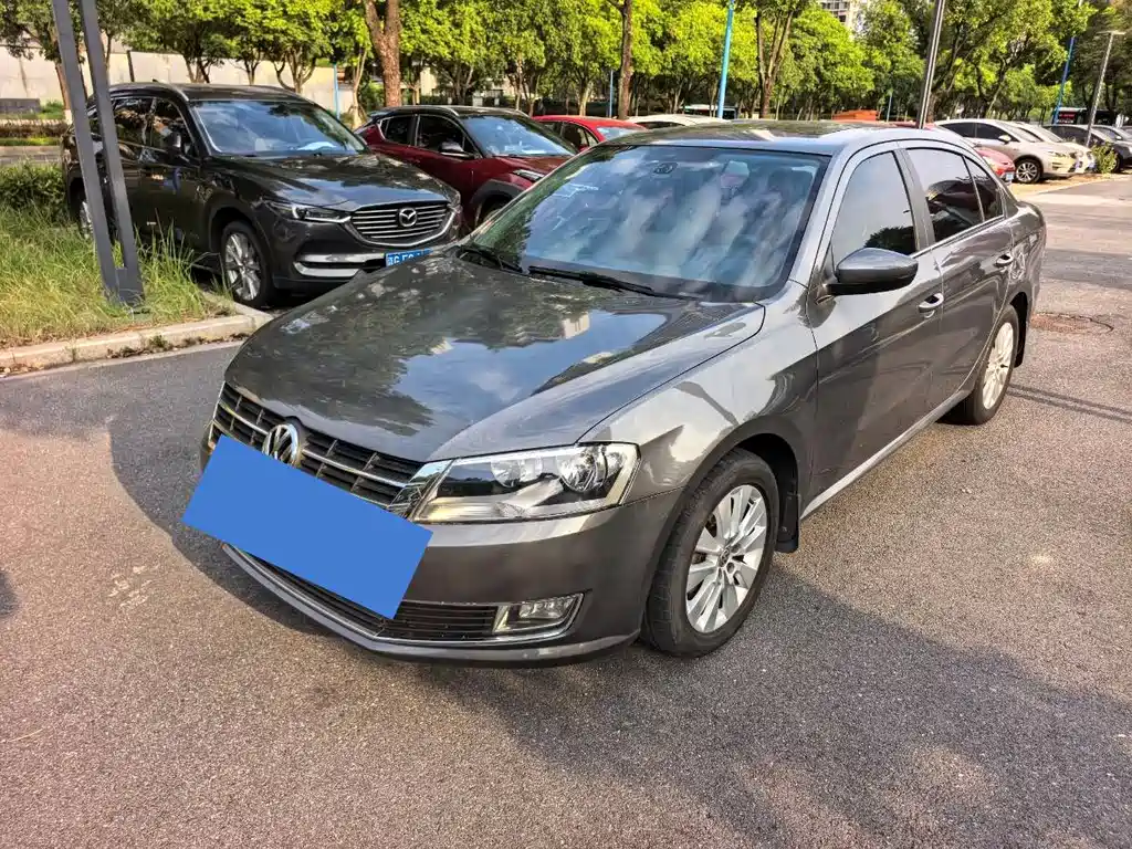 Volkswagen Lavida — миниатюра 2