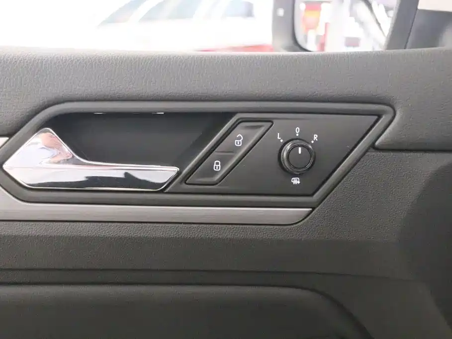 Volkswagen Lamando — миниатюра 13