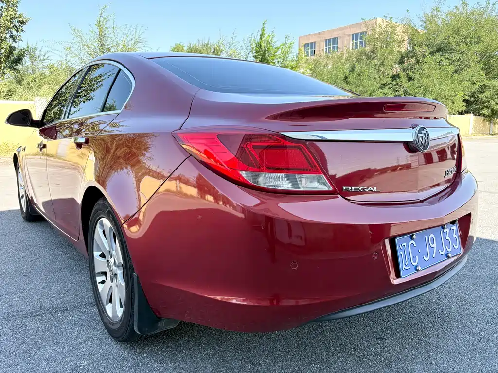 Buick Regal — миниатюра 4
