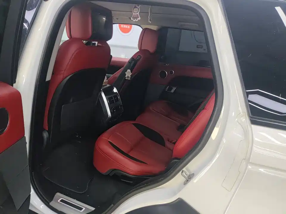 Land Rover Range Rover Sport 2020 3.0 L6 HSE DYNAMIC