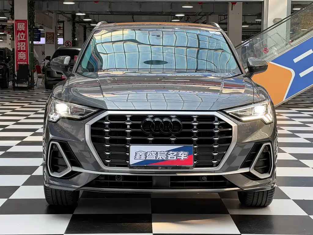 Audi Q3 — миниатюра 2