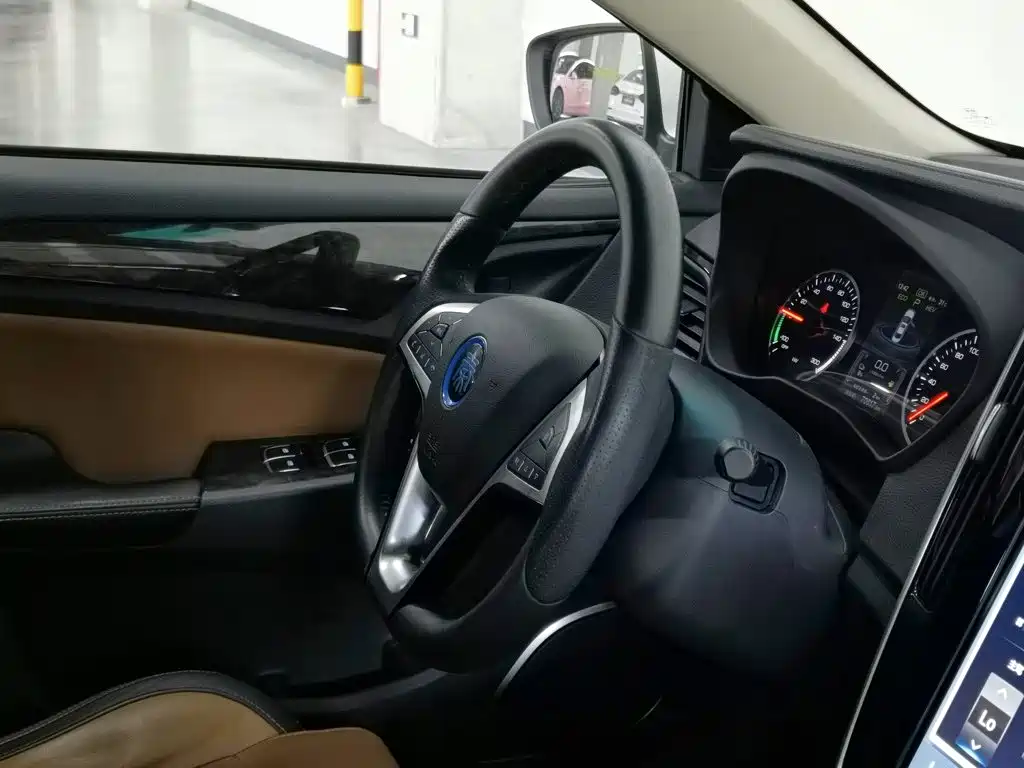 BYD Qin NEV — миниатюра 22
