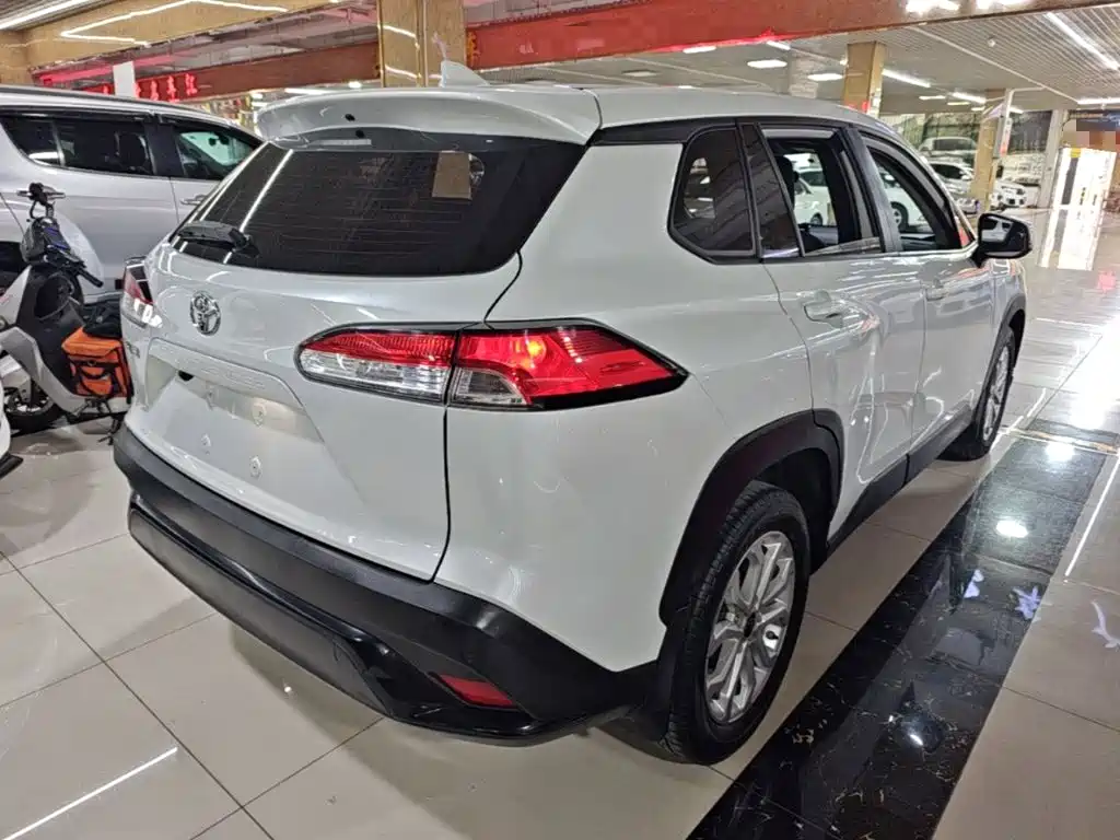 Toyota Frontlander — миниатюра 7
